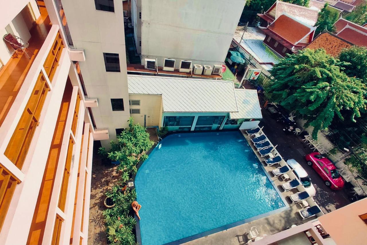 Mango Lagoon Place Bangkok Exterior photo