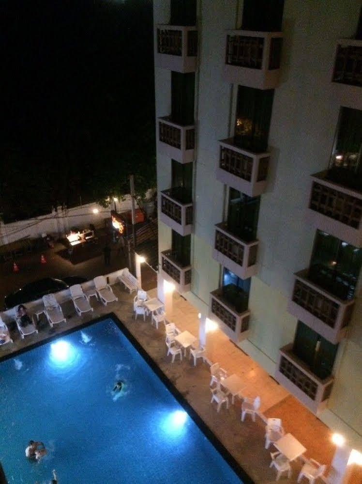 Mango Lagoon Place Bangkok Exterior photo