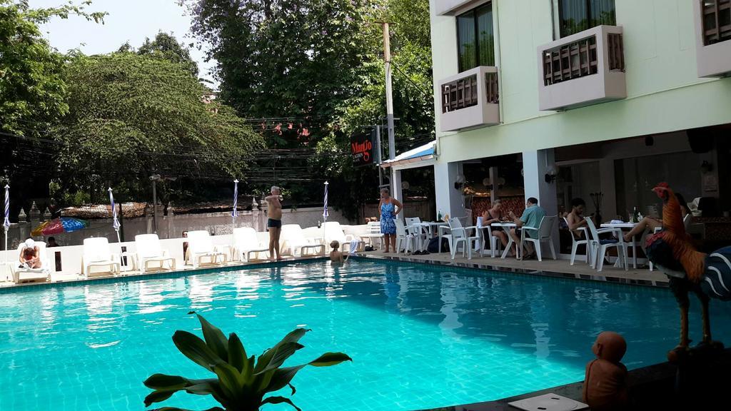 Mango Lagoon Place Bangkok Exterior photo