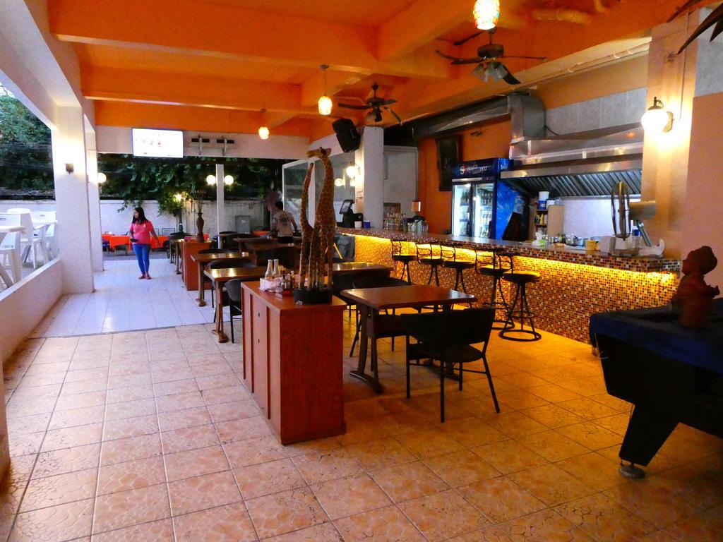 Mango Lagoon Place Bangkok Exterior photo